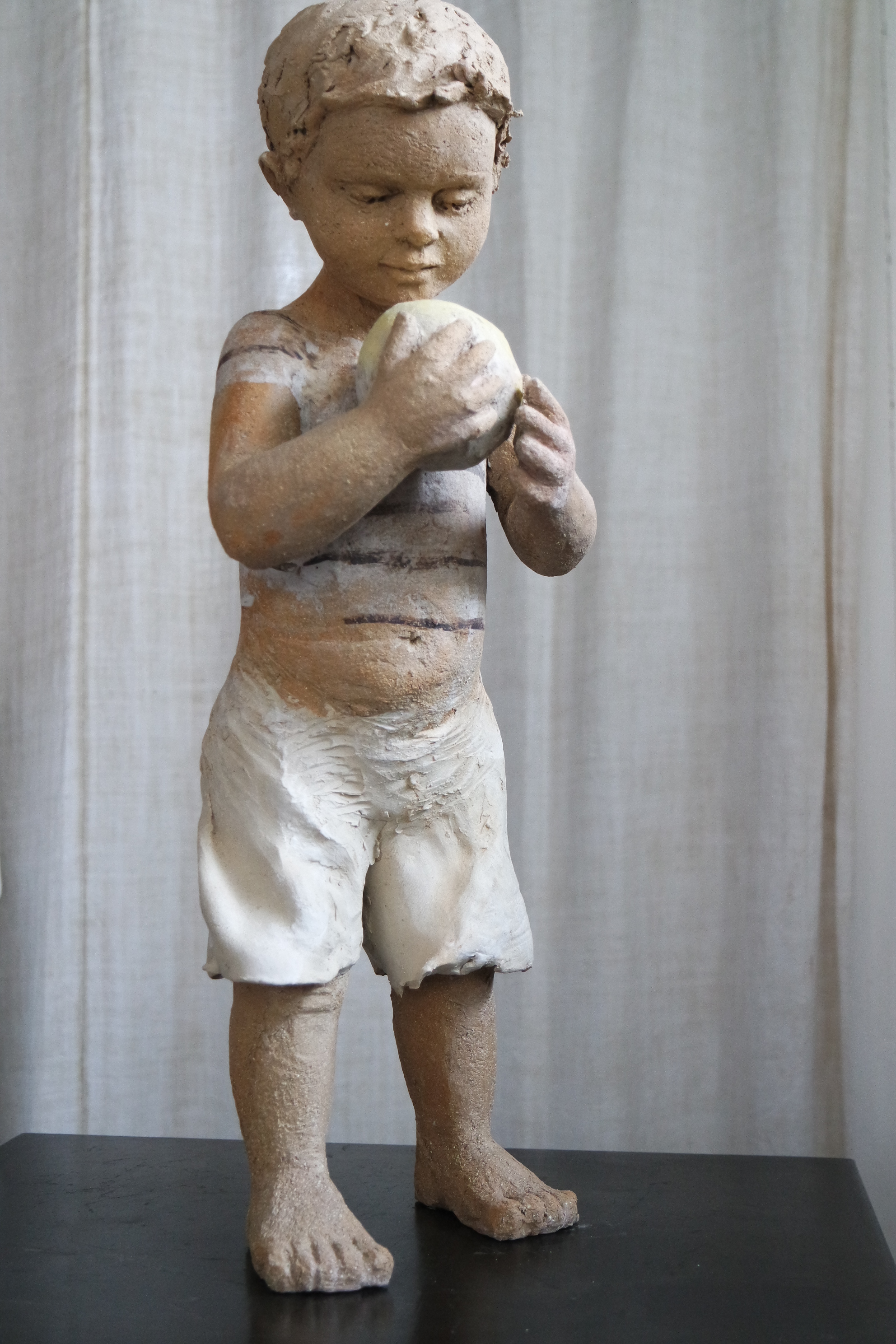Petit garcon a la balle, 2018